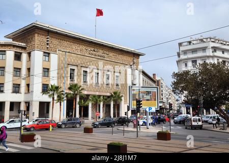 CASABLANCA, MAROC - 22 FÉVRIER 2022 : bâtiment Bank al Maghrib dans le centre-ville de Casablanca, Maroc. Bank al Maghrib est le centre national marocain de l'île de ba Banque D'Images