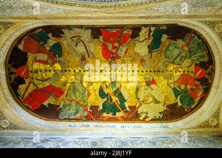 Peinture sur le plafond d'une alcôve dans la salle des Rois (Sala de los Reyes) dans les palais royaux de Nasrid - complexe de l'Alhambra - Grenade, Espagne Banque D'Images