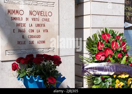 Naples, Italie. 16th mai 2022. Commémoration de Domenico Noviello, le 16 mai 2022, dans le lieu où il a été tué par la Camorra, dans la via Lénine à Castelvolturno. Crédit : Agence photo indépendante/Alamy Live News Banque D'Images