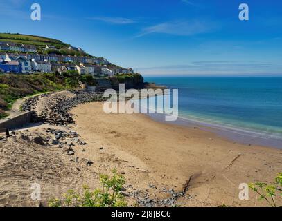 La magnifique plage de sable de Dolau - la plage la plus à l'ouest de New Quay, située sur la baie de Cardigan. Banque D'Images