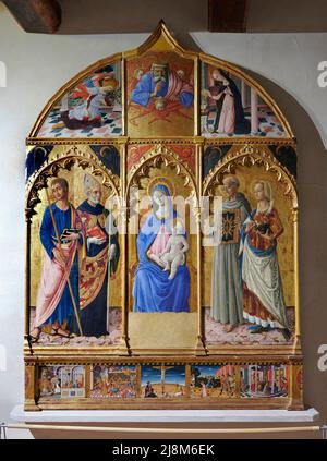 Madonna col Bambino con S. Giacomo, S. Agostino, S. Bernardino, S. Margherita - tempera su tavola - Matteo di Giovanni - XV secolo - Asciano (si) ,I Banque D'Images