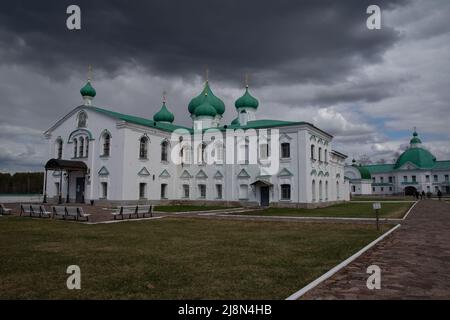 Cathédrale de la Transfiguration du Seigneur dans le monastère Alexander-Svirsky de la Trinité. Village de Staraya Sloboda, région de Leningrade, Russie Banque D'Images