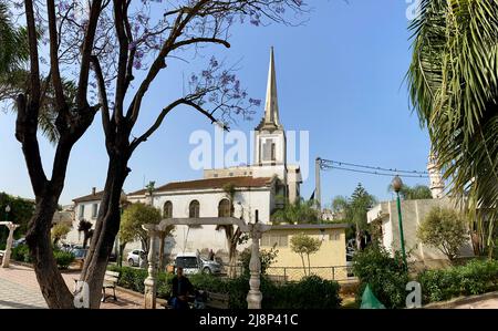 Église notre dame de Birkhadem, Alger Algérie. Birkhadem est la banlieue d'Alger, dans le nord de l'Algérie. Banque D'Images