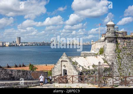 La vieille Havane de Fortaleza de San Carlos de la Cabaña (fort de Saint Charles), la Vieille Havane, la Havane, la Habana, République de Cuba Banque D'Images