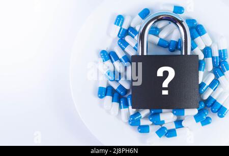 L'interdiction de prendre des médicaments pour la perte de poids. Restriction sur l'importation de pilules de perte de poids. Fermeture des médicaments. Contre-indications pour le traitement. Banque D'Images