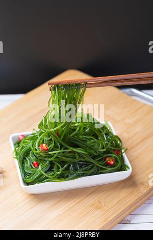 Asiatique Sea Food Green Compressed Kelp Silk Banque D'Images