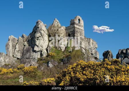 Roche Rock et St Michael chapelle médiévale ruines Cornwall. Banque D'Images