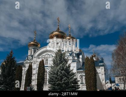 Monastère de Raifa Bogoroditsky. Cathédrale orthodoxe de la Trinité. Kazan, Tatarstan. Banque D'Images