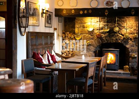 Une grande promenade jusqu'à un grand pub: Le Fauconberg Arms, Coxwold, North Yorkshire Banque D'Images