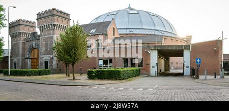 Breda, Brabant Nord, pays-Bas, 17.05.2022, vue panoramique de l'ancienne prison de Breda, connue sous le nom de 'de Koepel', servant maintenant de tempo Banque D'Images