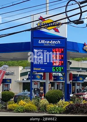 New York NY Mai 18: Le prix de l'essence a atteint près de cinq dollars et plus à New York crédit: mpi99/MediaPunch Banque D'Images