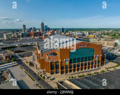 Indianapolis, Indiana, États-Unis. 13th mai 2022. Vue aérienne du Lucas Oil Stadium, stade des Indianapolis Colts, situé dans la ville d'Indianapolis, Indiana (Credit image: © Walter G. Arce Sr./ZUMA Press Wire) Banque D'Images