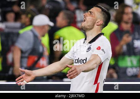 Séville, Séville, Espagne. 19th mai 2022. Filip Koscic d'Eintracht célèbre la victoire lors du match final de la Ligue Europa entre Rangers FC et Eintrach Frankfurt à Ramon Sanchez Pizjuan le 18 mai 2022 à Séville, Espagne. (Credit image: © Jose Luis Contreras/DAX via ZUMA Press Wire) Credit: ZUMA Press, Inc./Alamy Live News Banque D'Images