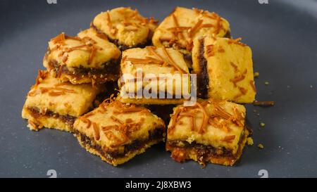 La tarte au fromage à l'ananas est une petite tarte à l'ananas, de petite taille, remplie ou recouverte de confiture d'ananas, ajoutant un ingrédient supplémentaire de fromage, com Banque D'Images