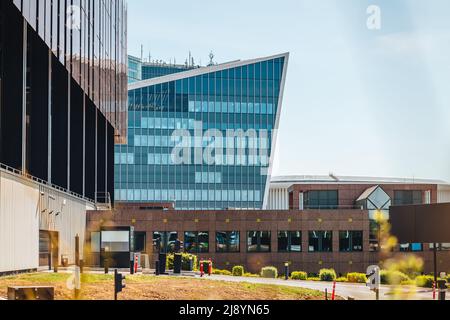 LUXEMBOURG, MAI 2022 : les bâtiments de la Cour de justice de la Communauté européenne dans le quartier de la place de l'Europe Kirchberg Banque D'Images