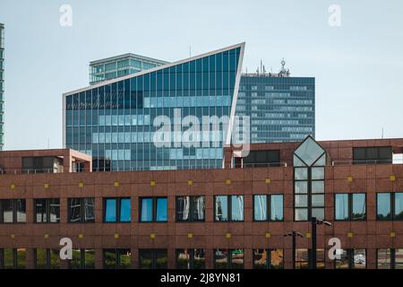 LUXEMBOURG, MAI 2022 : les bâtiments de la Cour de justice de la Communauté européenne dans le quartier de la place de l'Europe Kirchberg Banque D'Images