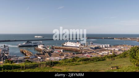 Port de Douvres, Kent, Royaume-Uni Banque D'Images