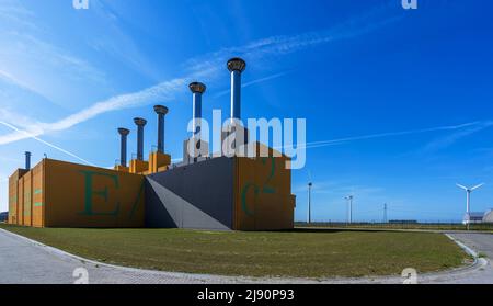 2022-05-11 10:34:04 NOUVEAU VILLAGE - extérieur du bâtiment de traitement et de stockage des déchets radioactifs de haute activité (HABOG) de la COVRA. Le HABOG a été élargi, ce qui était nécessaire parce que la centrale nucléaire de Borssele est restée ouverte plus longtemps. Elle est la seule entreprise des pays-Bas à stocker des déchets radioactifs. ANP LEX VAN LIESHOUT pays-bas - belgique OUT Banque D'Images