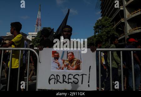 Colombo, Sri Lanka. 19th mai 2022. Des étudiants universitaires participent à une manifestation demandant la démission du président du Sri Lanka, Gotabaya Rajapaksa, au sujet de la crise économique paralysante du pays. (Credit image: © Amitha Thennakoon/Pacific Press via ZUMA Press Wire)