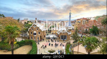 Parc Guell conçu par Antoni Gaudi à Barcelone, Espagne. Banque D'Images