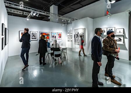 New York, États-Unis. 19th mai 2022. Le salon de la photographie présenté par l'AIPAD (Association of International Photography Art Dealers) a ouvert ses portes aujourd'hui à New York. Le spectacle réunit 49 des plus grandes galeries de photographie d'art au monde. Credit: Enrique Shore/Alay Live News Banque D'Images