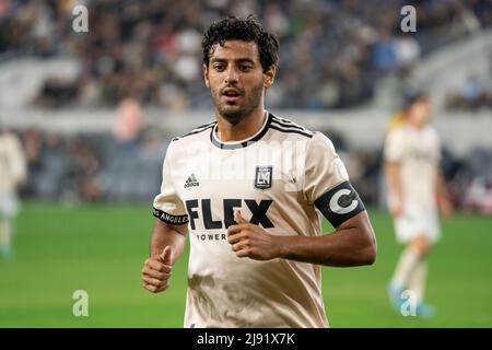 Le LACC avance Carlos Vela (10) lors d'un match MLS contre le Austin FC, le mercredi 18 mai 2022, au banc of California Stadium, à Los Angeles, CA Banque D'Images