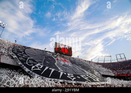 Sevilla, Espagne, 18 mai 2022, Eintracht Frankfurt fans sur les tribunes pendant l'UEFA Europa League, match final entre Eintracht Frakfurt et Rangers FC joué au stade Sanchez Pizjuan le 18 mai 2022 à Séville, Espagne. (Photo de PRESSINPHOTO) Banque D'Images