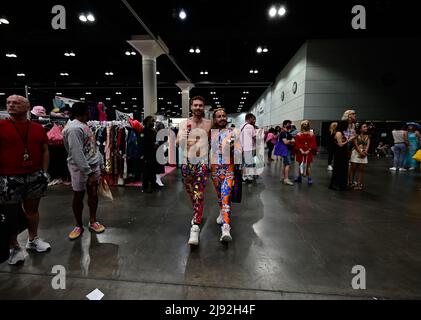 Atmosphère générale pendant le 2022 RuPaul DragCon, jour 2, qui s'est tenu au Centre DES congrès DE LA à Los Angeles, Californie, le vendredi 14 mai 2022. Photo de Jennifer Graylock-Graylock.com Banque D'Images