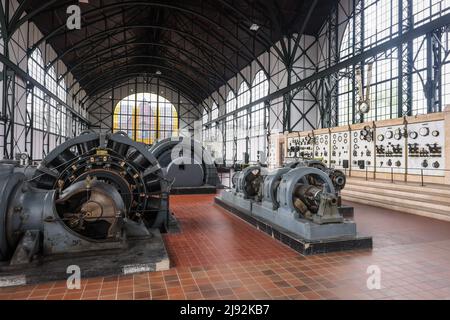 13.08.2021, Dortmund, Rhénanie-du-Nord-Westphalie, Allemagne - salle des machines. LWL Industrial Museum Colliery Zollern. La mine de charbon Zollern est une mine de charbon désexploitée Banque D'Images