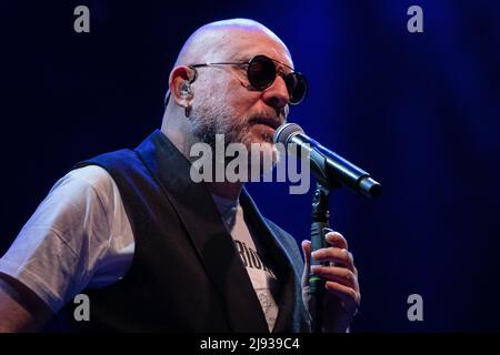 Brescia, Italie. 19th mai 2022. Mario Biondi pendant MARIO BIONDI - VISITE ROMANTIQUE 2022, concert de musique de chanteur italien à Brescia, Italie, mai 19 2022 crédit: Agence de photo indépendante/Alamy Live News Banque D'Images