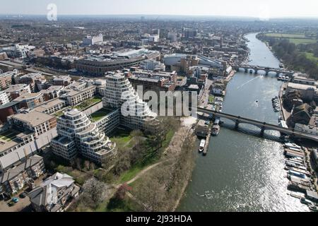 Vue aérienne de Kingston upon Thames UK drone Banque D'Images