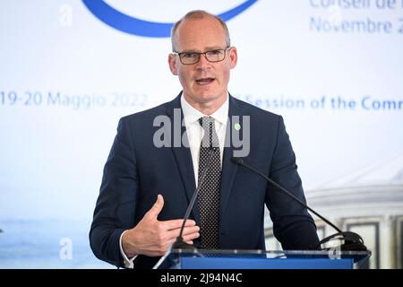 Venaria Reale, Italie. 20 mai 2022. Simon Coveney, Ministre des Affaires étrangères d'Irland, tient une conférence de presse commune pendant le Comité des Ministres des Affaires étrangères du Conseil de l'Europe de 132nd. Credit: Nicolò Campo/Alay Live News Banque D'Images