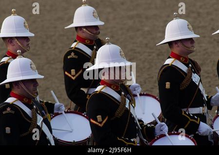 Le corps des tambours de HM Royal Marines. Les clients ont été ravis d'assister à la célébration du Jubilé de platine ce soir en présence de la princesse royale dans le domaine privé du château de Windsor. 500 chevaux et 1 300 participants de tout le Commonwealth et du monde ont participé à l'événement théâtral intitulé A Gallop Through History pour célébrer le règne de sa Majesté la Reine Banque D'Images