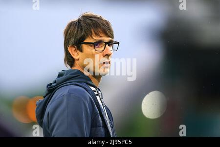 Sylvain Houles, entraîneur-chef de l'Olympique de Toulouse XIII, avant le match de la Super League de Betfred au stade John Smith, Huddersfield. Date de la photo: Vendredi 20 mai 2022. Banque D'Images