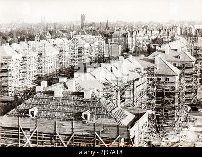 La ville de Dresde (Allemagne) pendant la période de reconstruction après la destruction totale des bombardements alliés pendant la Seconde Guerre mondiale Banque D'Images