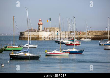 Promenade à Dun Laoghaire, comté de Dublin, Irlande. Banque D'Images