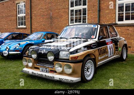 1985 Renault 5 Team Diac, exposé au Scramble d'avril qui s'est tenu au Bicester Heritage Centre le 23 avril 2022 Banque D'Images