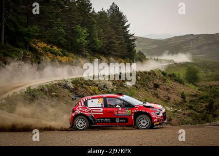 Matosinhos, Portugal. 21st mai 2022. 26 ROSSEL Yohan (fra), SARREAUD Valentin (fra), Citroen C3, action au cours du Rallye de Portugal 2022, 4th tour du Championnat mondial de voitures de rallye WRC 2022, du 19 au 22 mai 2022 à Matosinhos, Portugal - photo Paulo Maria / DPPI crédit: DPPI Media/Alay Live News Banque D'Images