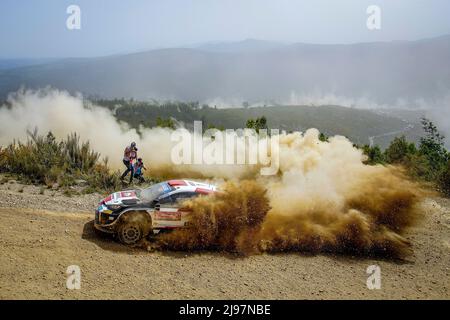 Matosinhos, Portugal. 21st mai 2022. 01 OGIER Sebastien (FRA), VEILLAS Benjamin (FRA), TOYOTA GAZOO RACING WRT, TOYOTA GR Yaris Rally1, action pendant le Rallye de Portugal 2022, 4th tour du Championnat du monde de voitures de rallye WRC 2022, du 19 au 22 mai 2022 à Matosinhos, Portugal - photo Paulo Maria / DPPI crédit : DPPI Media/Alamy Live News Banque D'Images