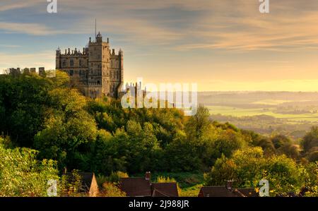 Château de Bolsover en dernière lumière Banque D'Images