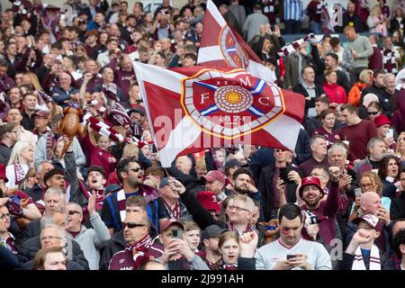 Hampden Park, Glasgow, Royaume-Uni. 21st mai 2022. Finale de la coupe Scottish FA, Rangers versus Heart of Midlothian; fans de coeurs crédit: Action plus Sports/Alamy Live News Banque D'Images