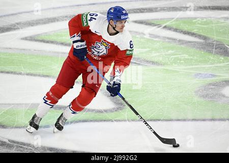 Tampere, Finlande. 21st mai 2022. David Kampf, de la République tchèque, en action lors du match du championnat du monde de hockey sur glace du groupe B, la République tchèque contre la Norvège à Tampere, Finlande, le 21 mai 2022. Crédit : Michal Kamaryt/CTK photo/Alay Live News Banque D'Images