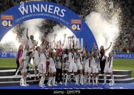 TURIN - femme olympique Lyonnais gardien de but Christiana Endler, Grace Kazadi de femme olympique Lyonnais, Wendie Renard de femme olympique Lyonnais, Selma Bacha de femme olympique Lyonnais, Perle Morroni de femme olympique Lyonnais, Amandine Henry de femme olympique Lyonnais, Amel Majri de femme olympique, femme olympique de Lyonnais, femme olympique Jonnais, femme olympique Eugenie le Sommer des femmes de l'Olympique Lyonnais, Dzsenifer Marozsan des femmes de l'Olympique Lyonnais, Damaris Egurrola des femmes de l'Olympique Lyonnais, Ellie Carpenter des femmes de l'Olympique Lyonnais, Catarina Macario des femmes de Lyonis, femmes de l'Olympique Lyonnais goa Banque D'Images