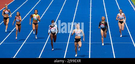 21-MAI-2022 Zoey CLARK remporte l'événement Women 400m en 51,88 au Muller Birmingham Diamond League Alexander Stadium, Perry Barr, Birmingham crédit: PATRICK ANTHONISZ/Alamy Live News Banque D'Images