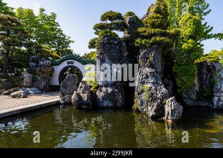 Le jardin chinois de Tenjuen est le fruit d'une collaboration entre Kinsaku Nakane et Togo Murano, architecte représentant de Showa Japan. C'est un gard Banque D'Images