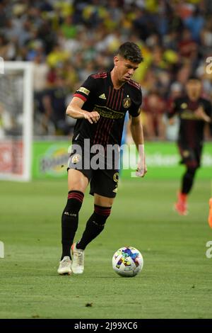 21 mai 2022: Le milieu de terrain d'Atlanta United Matheus Rossetto (9) dribbles contre le SC de Nashville lors d'un match MLS entre le FC d'Atlanta United et le SC de Nashville au parc Geodis à Nashville TN Steve Roberts/CSM Banque D'Images