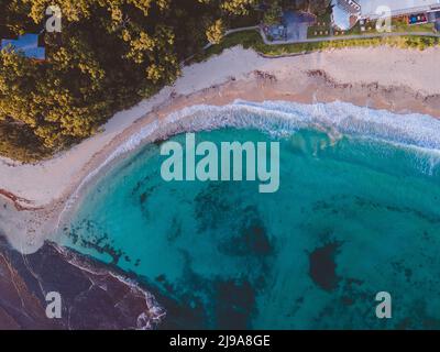 Vue aérienne de la plage de Mollymook, Shoalhaven, Nouvelle-Galles du Sud, Australie Banque D'Images