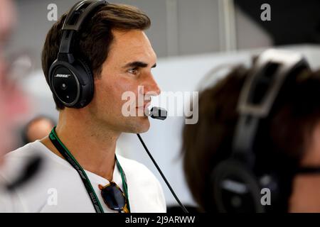 FEDERER Roger, joueur de tennis, invité par Mercedes AMG F1 Team, portrait, pendant la Formule 1 Pirelli Grand Premio de Espana 2022, 6th ronde du Championnat du monde de Formule 1 2022 de la FIA, sur le circuit de Barcelone-Catalunya, du 20 au 22 mai 2022 à Montmelo, Espagne - photo DPPI Banque D'Images