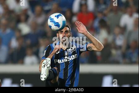 Foto Spada/Lapresse 21 maggio 2022 - Bergame , Italia Sport, Calcio Atalanta vs Empoli - Campionato italiano di calcio Serie A TIM 2021/2022 - Stadio Gewiss Nella foto: Davide Zappacosta (Atalanta BC); Photo Spada/Lapresse Mai 21 , 2022 - Bergame ,Italie Sport, Soccer Atalanta vs Empoli - Italien Serie A football Championship 2021/2022 - Gewiss Stadium dans la photo: Davide Zappacosta (Atalanta BC); Banque D'Images