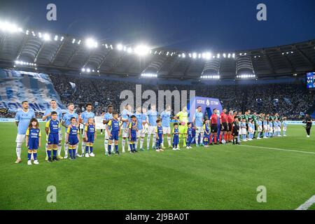 Foto Fabrizio Corradetti / LaPresse21 Maggio 2022 Roma, Italia sport calcio SS Lazio vs Hellas Verona - Campionato di calcio série A TIM 2021/2022 - Stadio Olimpico. Nella foto: Schieramento 21st mai 2022 Rome, Italie sport football SS Lazio vs Hellas Verona - Italien football Championship League A TIM 2021/2022 - Olimpico stade dans le pic: Ligne Banque D'Images